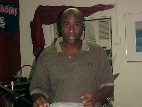 glorious praise fellowship (11).JPG