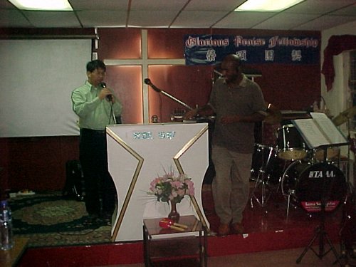 glorious praise fellowship (2).JPG